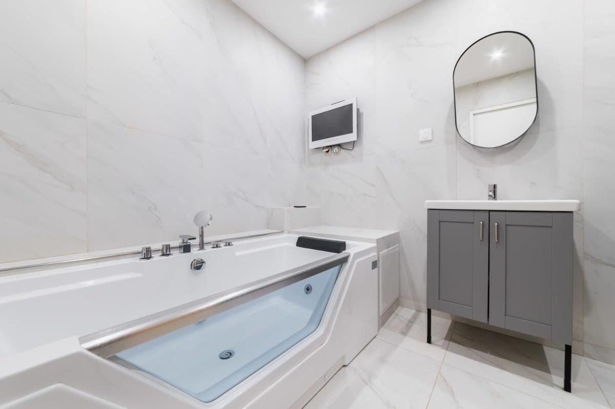 Appartment Cosy Et Agreable Avec Sauna - 4P - Flat-Guest Paříž Exteriér fotografie